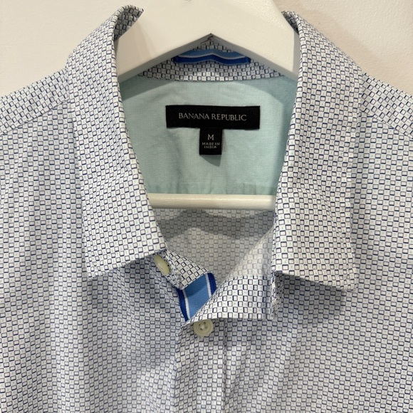 Banana Republic Light Blue Geometric Shirt - Picture 5 of 17